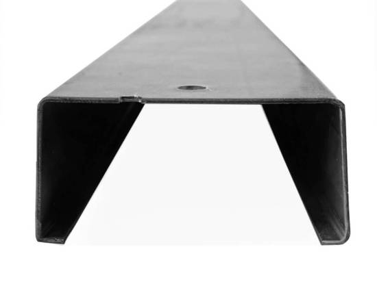 COUPE - Lisse de bardage métallique C140 mm galvanisée