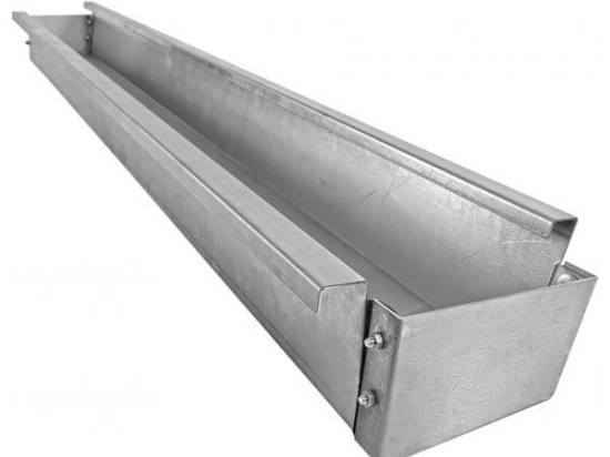 Chéneau de toiture embouti innovant galvanisé