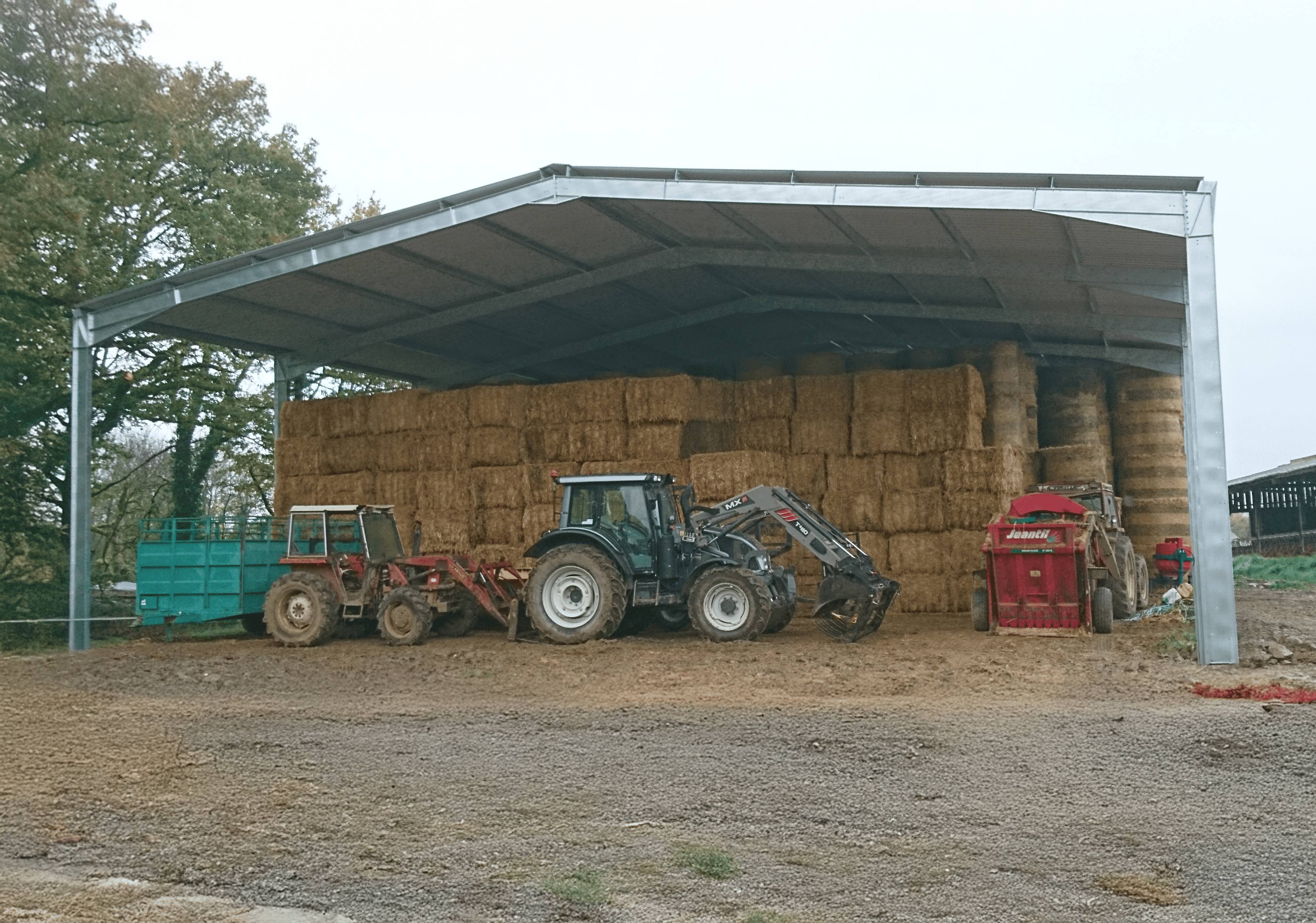 batiment-ouvert-500-m-2-agricole