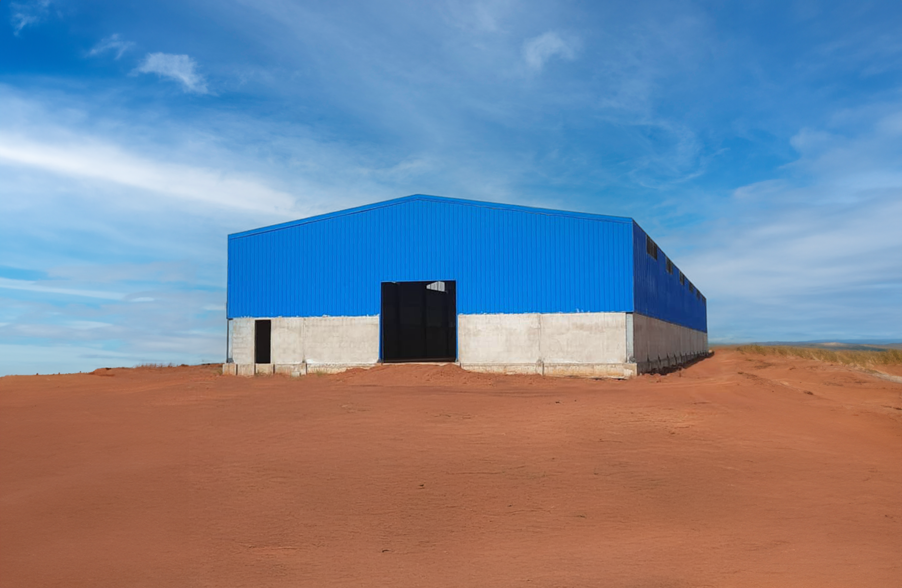Bâtiment en kit de 1800m² sans poteaux intérieurs