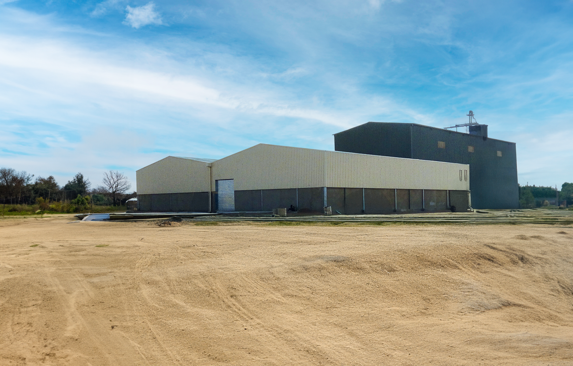 Bâtiment en kit à usage logistique de près de 1500m² vue extérieure