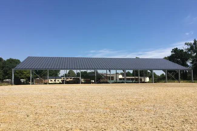 hangar-ouvert-photovoltaïque-714-m-2