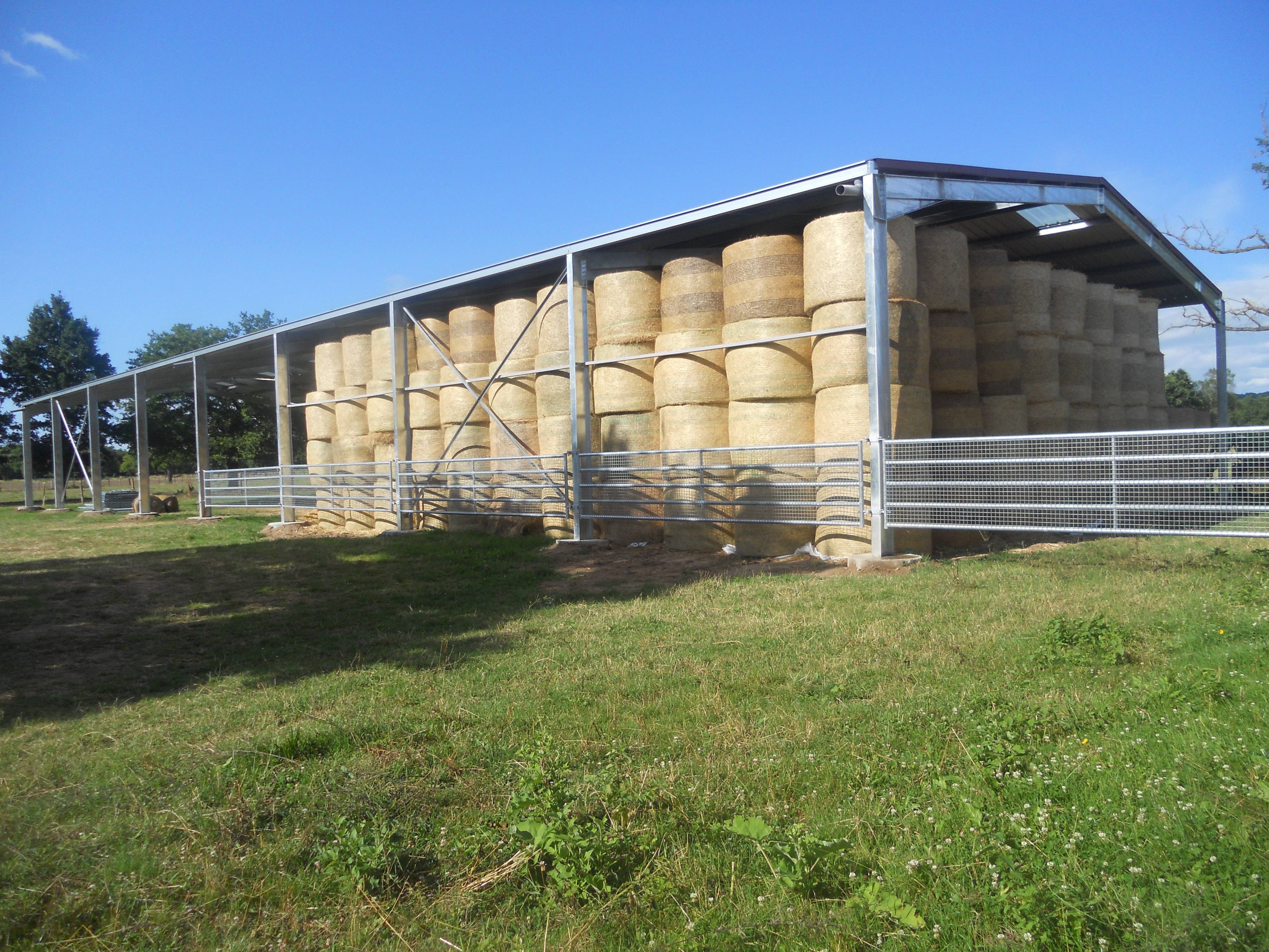 Hangar-industriel-en-kit-de-990-m-2