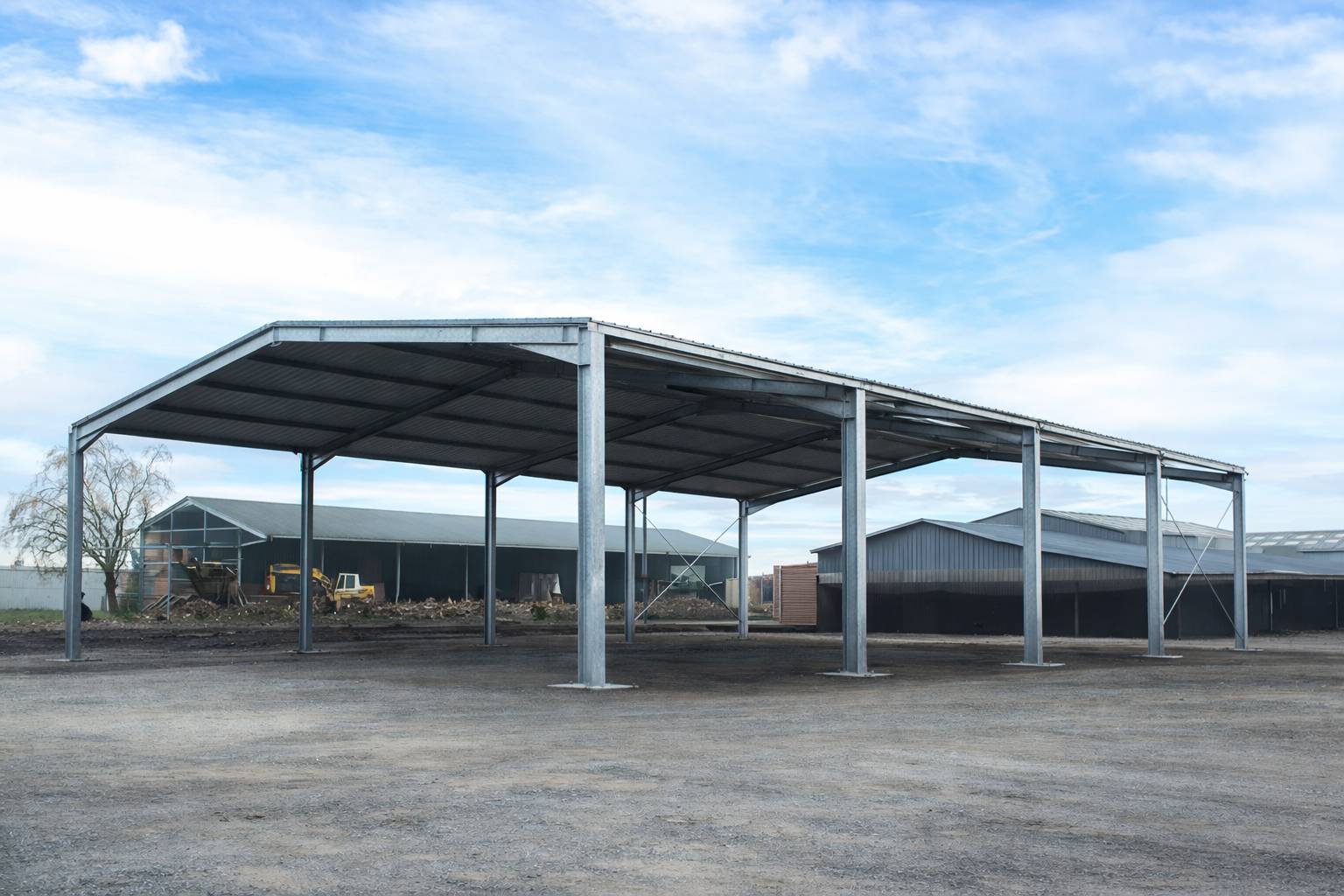 Batiment-en-kit-renforcé-de-300-m-2