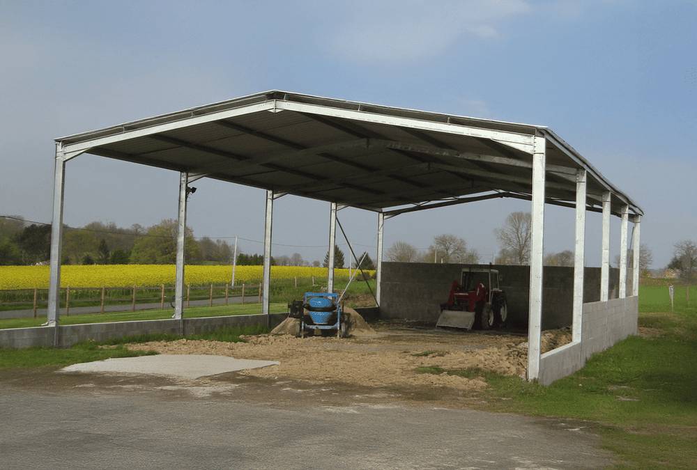 Bâtiment-en kit-ouvert-de-300-m-2