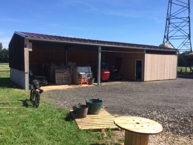 construire-abri-pour-bois