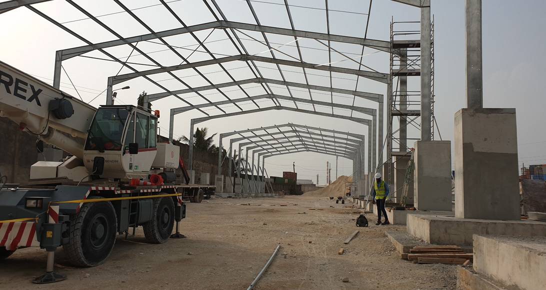 Installation d'un bâtiment en kit en Côte D'Ivoire pour LafargeHolcim CI