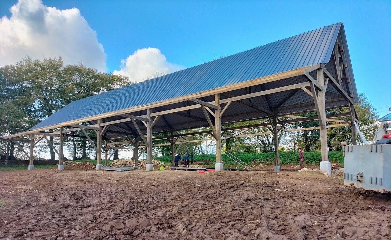 decoupe-tole-bac-en-acier