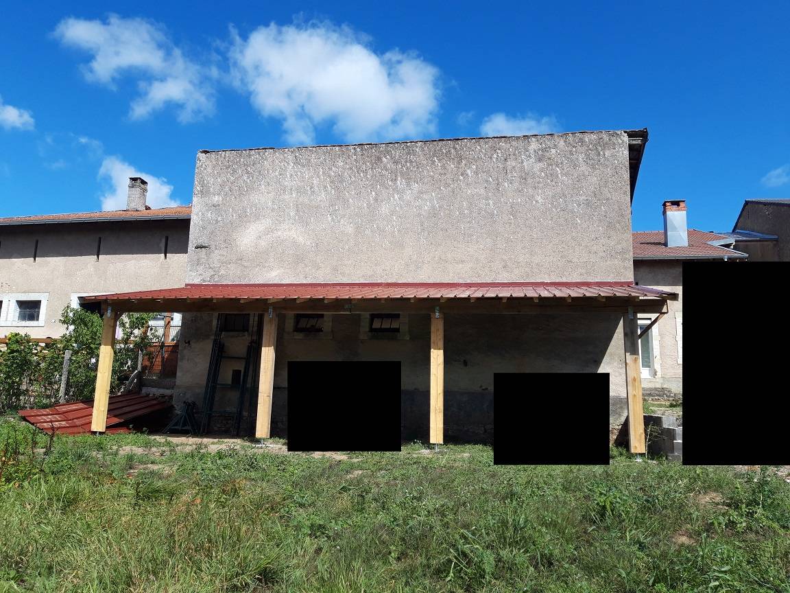 Tôles de toiture pour appentis à Saint Pierremont