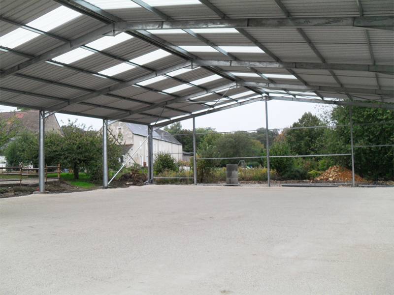 Hangar à vendre (réalisé dans le 18) - cher