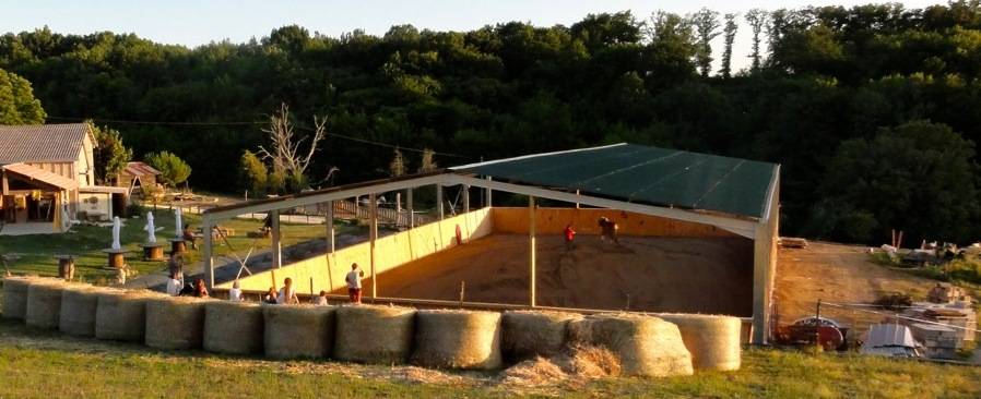 batiment-equestre-dhuit-47