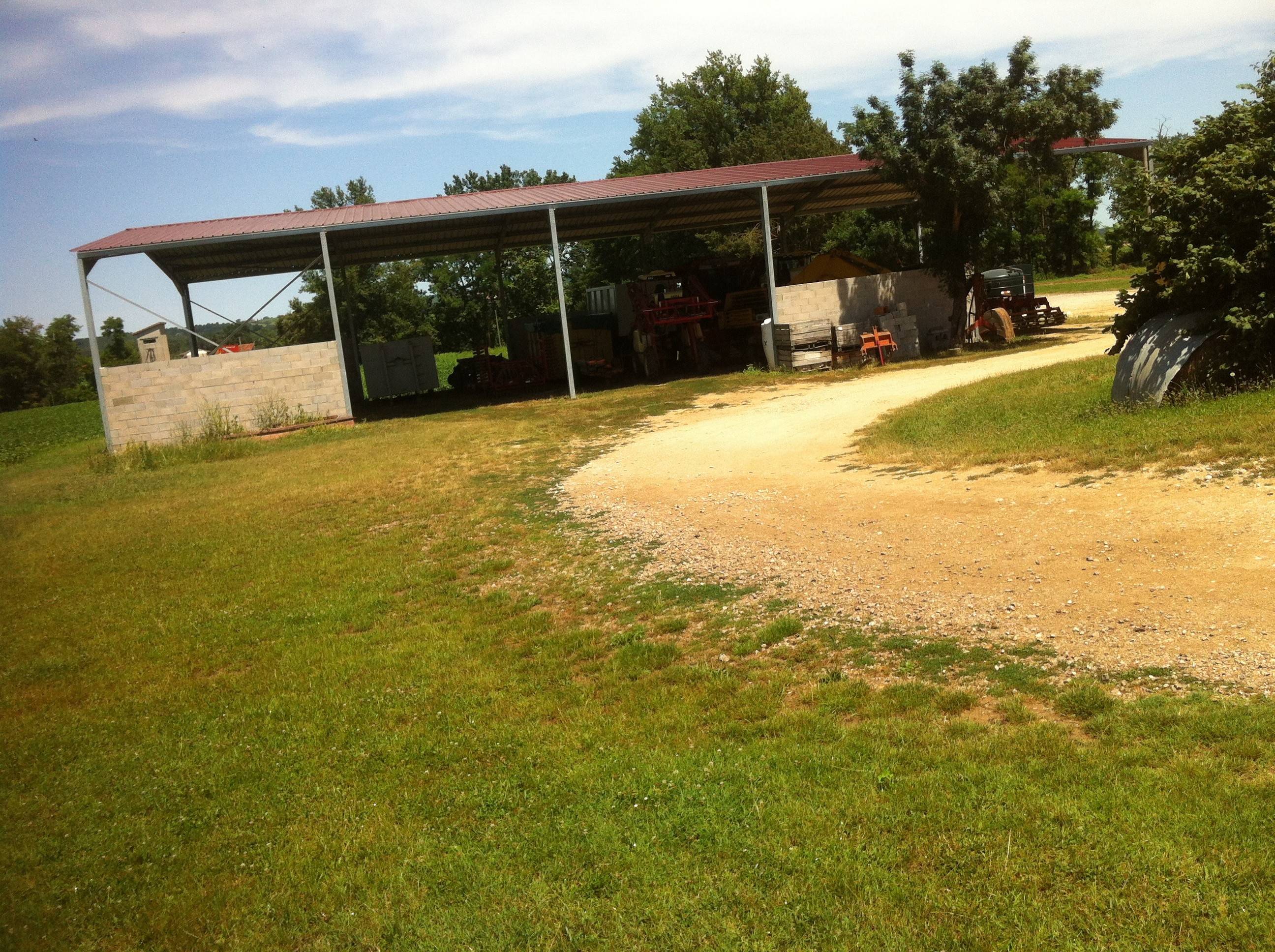 batiment-agricole-riviere-82