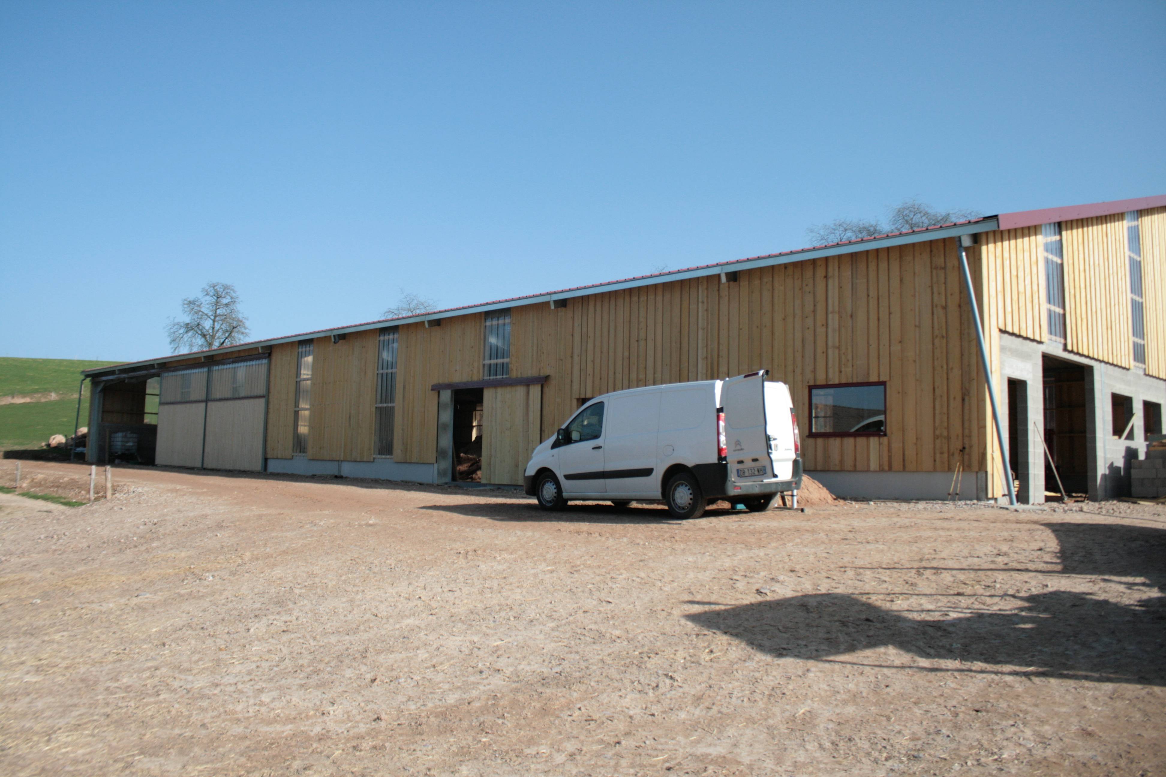MR. Durupt - agricultural shed for dairy cattle
