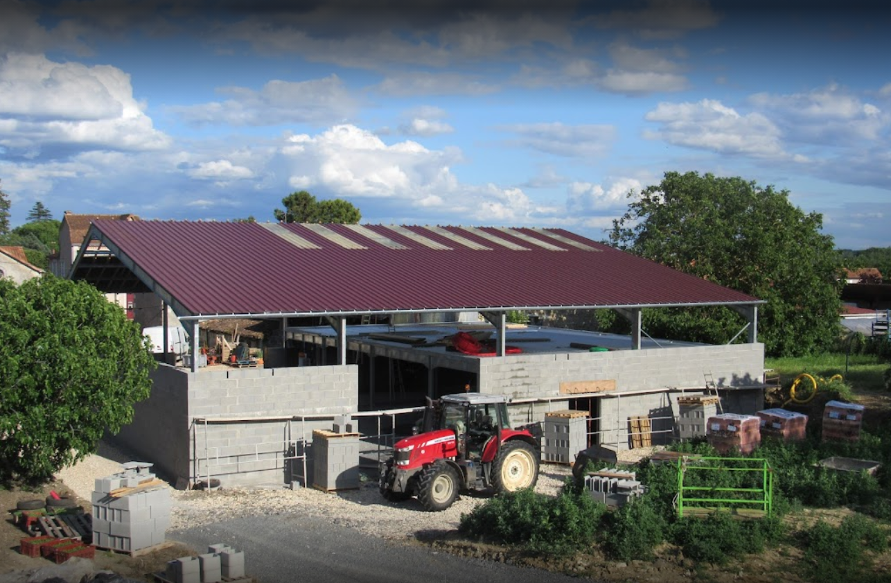 MR. Brunet - storage shed with mezzanine in France