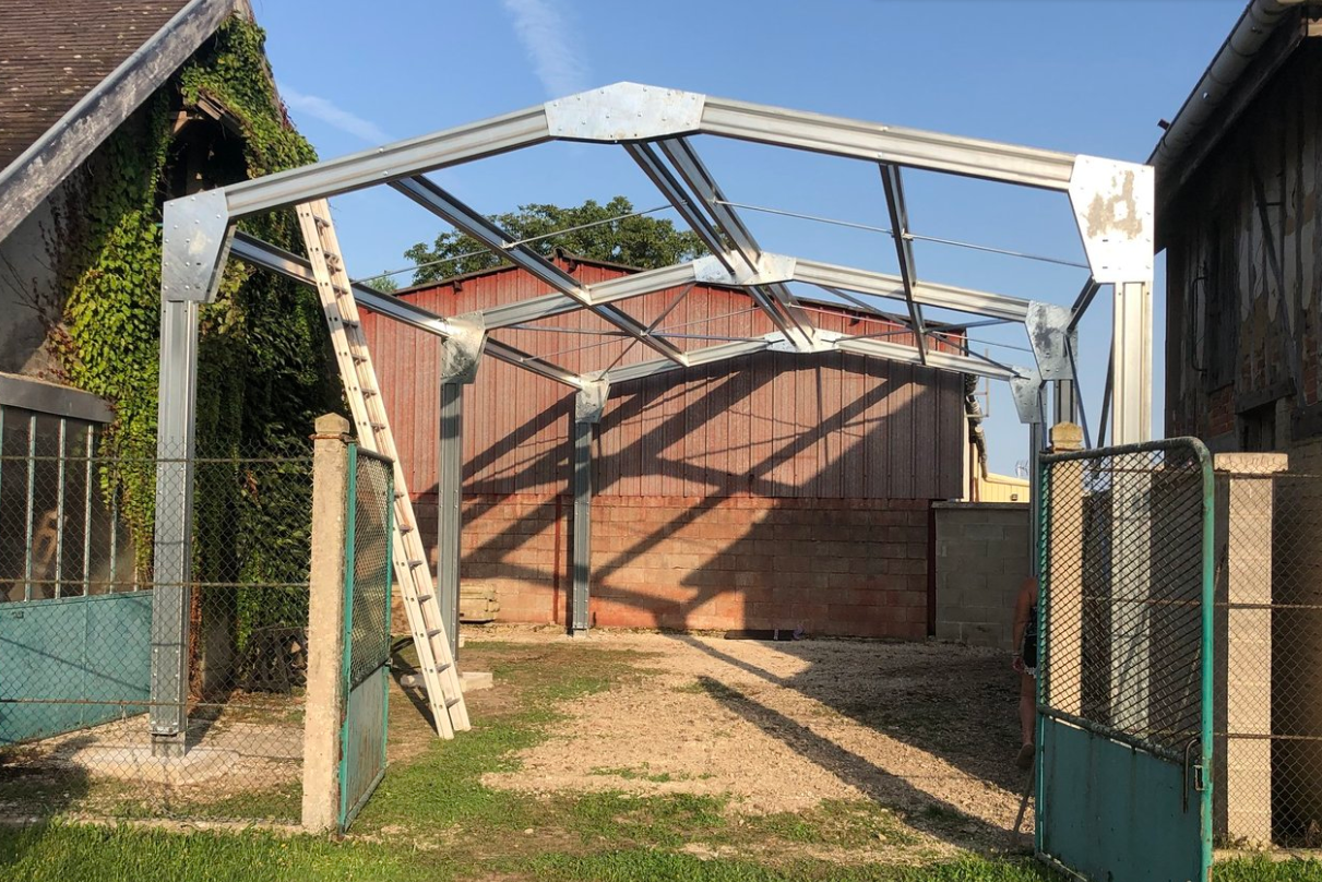 Abri idéal qui se monte très facilement : L'Expérience de ce particulier