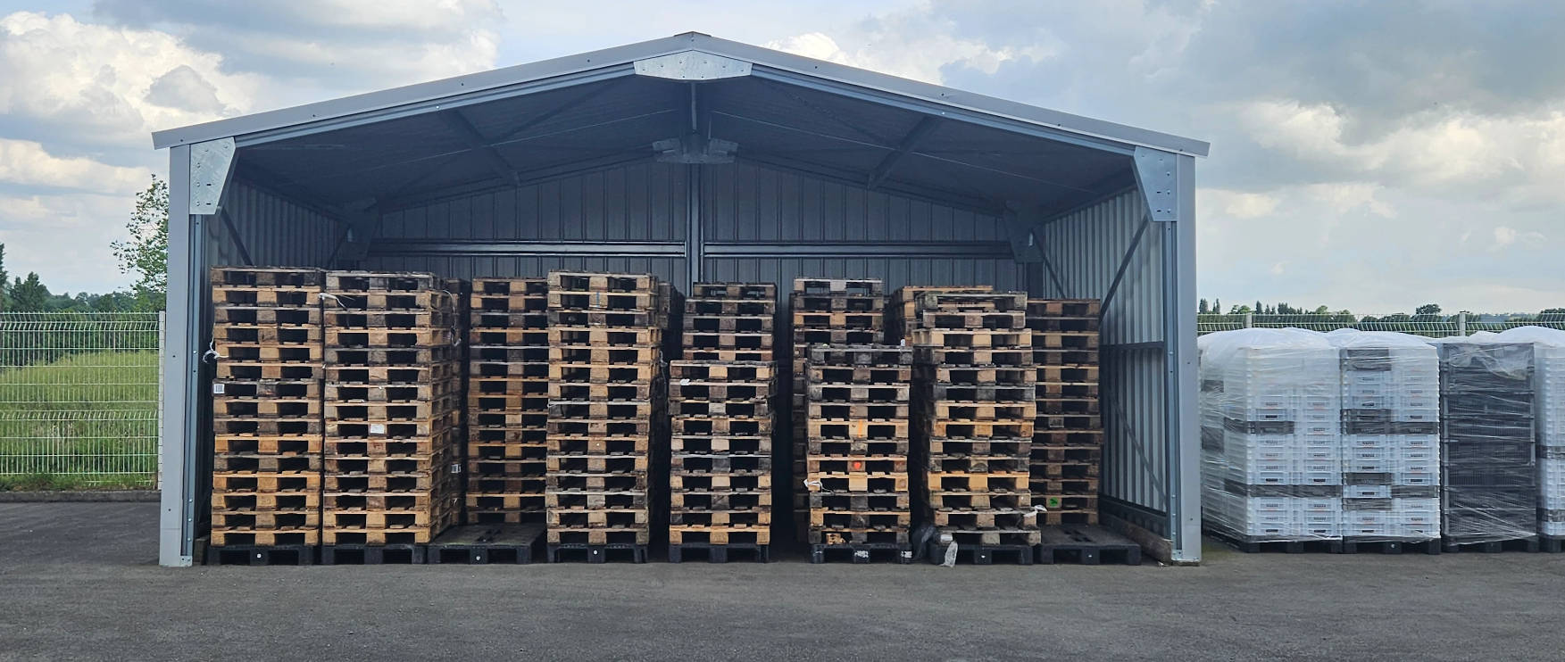 abri-de-stockage-industriel