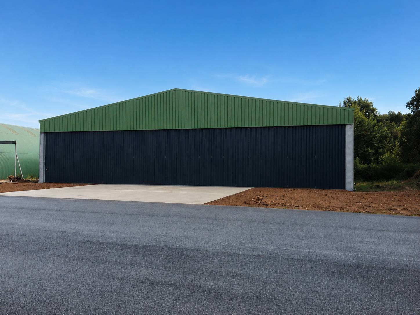 aerodrome-batiment-en-kit-metallique