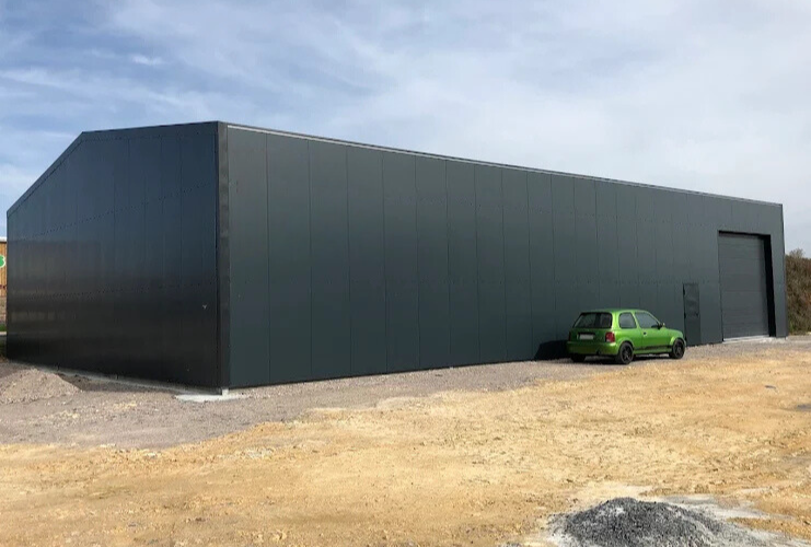 Entrepôt de 200m² à Gouvix (14680), réalisé pour M. Valentin Pierre