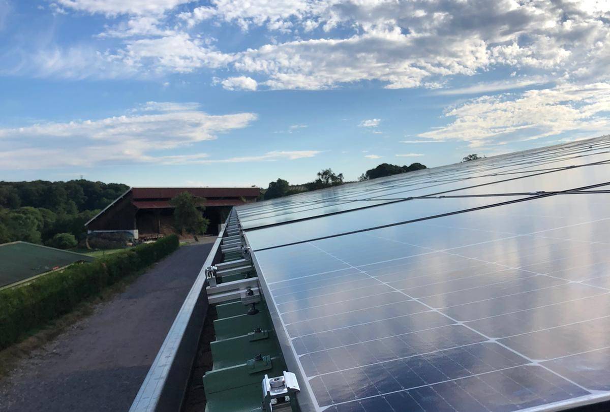 Toiture panneaux photovoltaiques