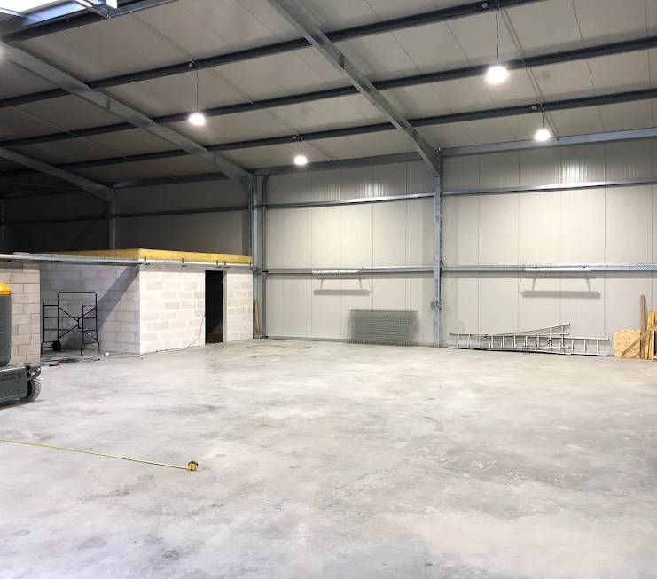 Entrepôt de 200m² à Gouvix (14680), réalisé pour M. Valentin Pierre