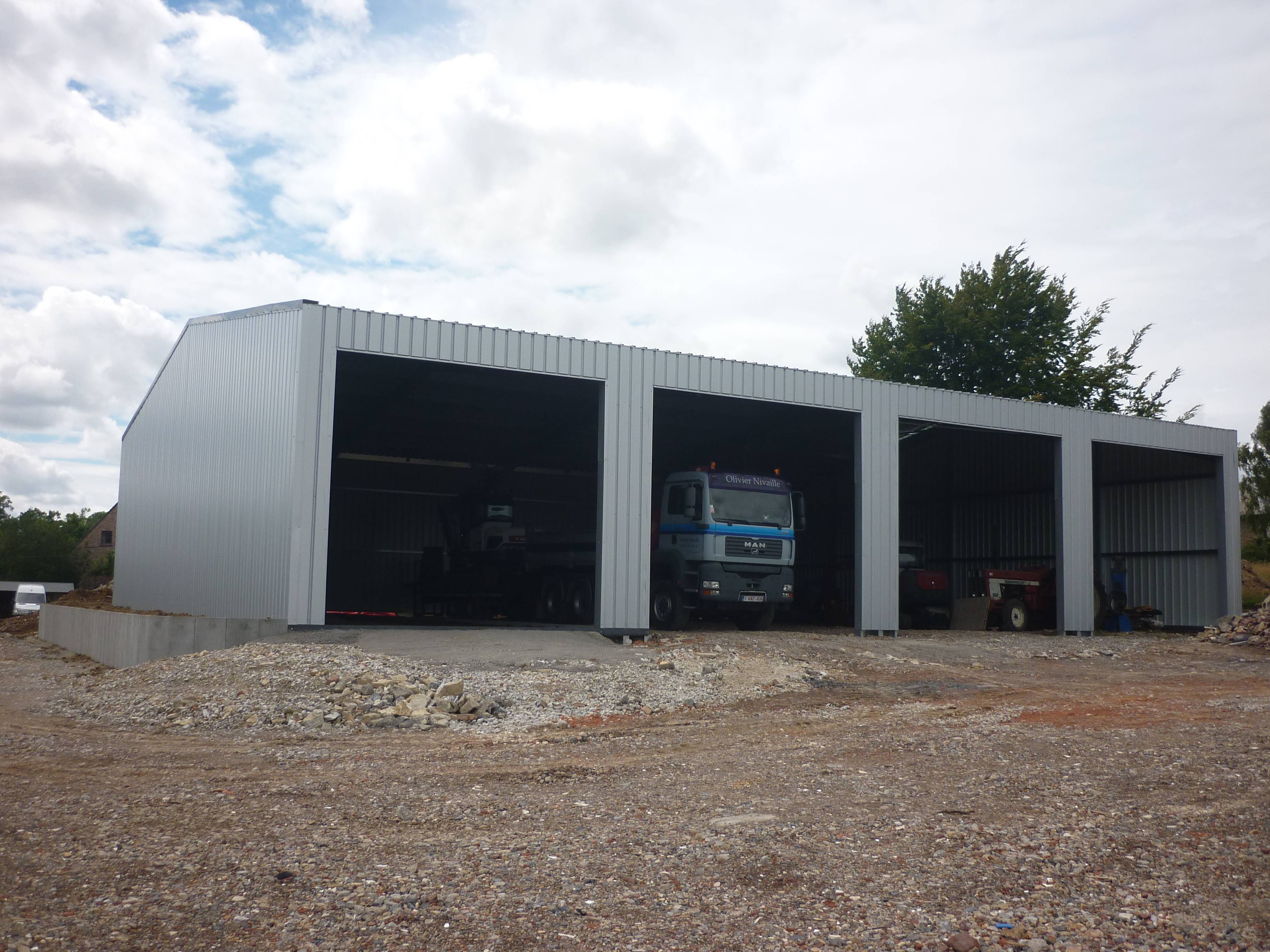 M. Nivaille, building for landscaping and earthworks in Belgium