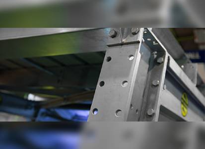 Tête de poteaux percées d’avance