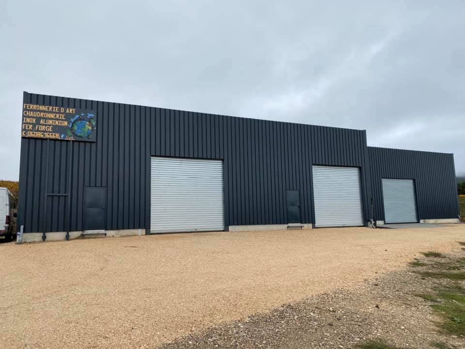 MR. Gomes - ironwork building in France