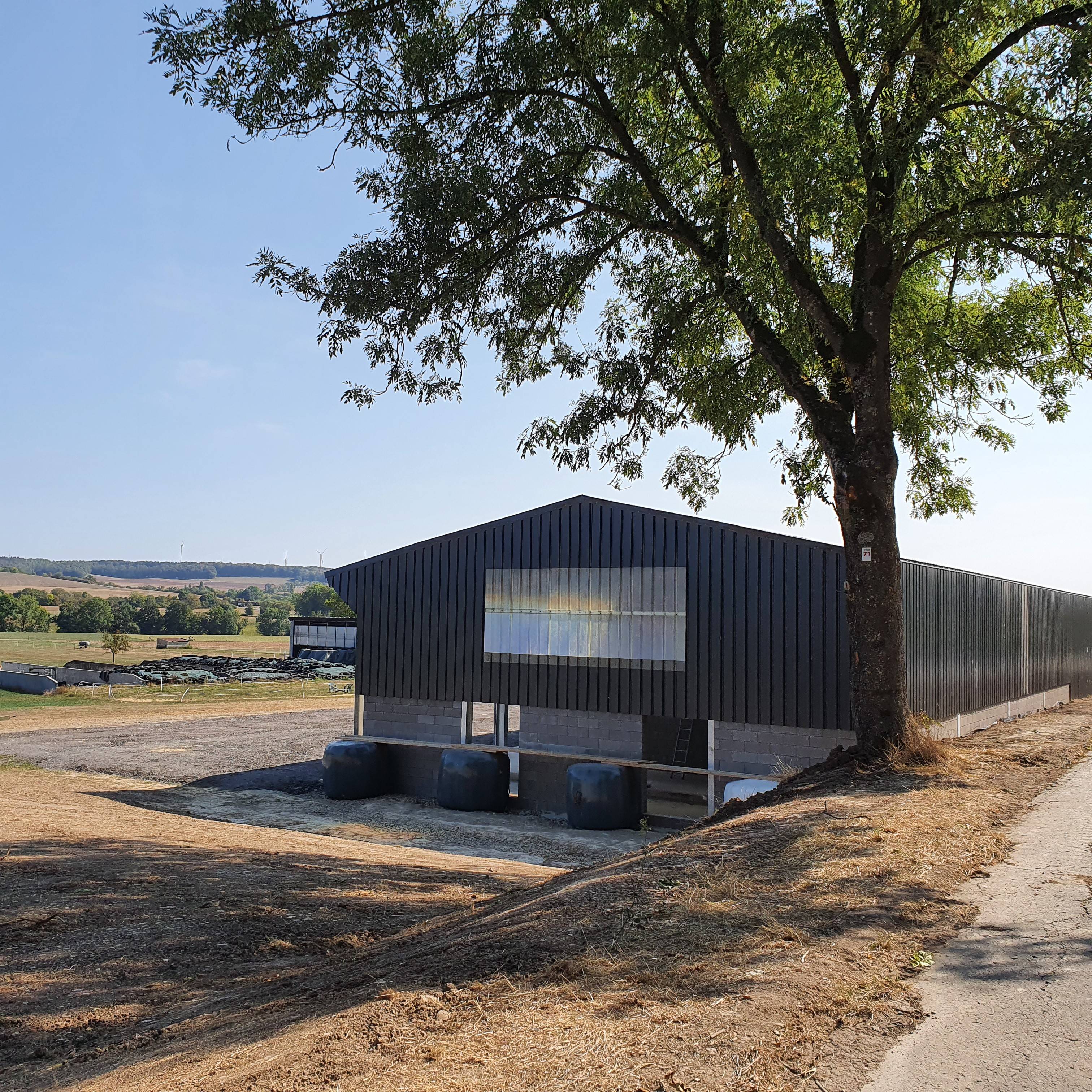 MR. Zahren's testimony - agricultural building in Germany
